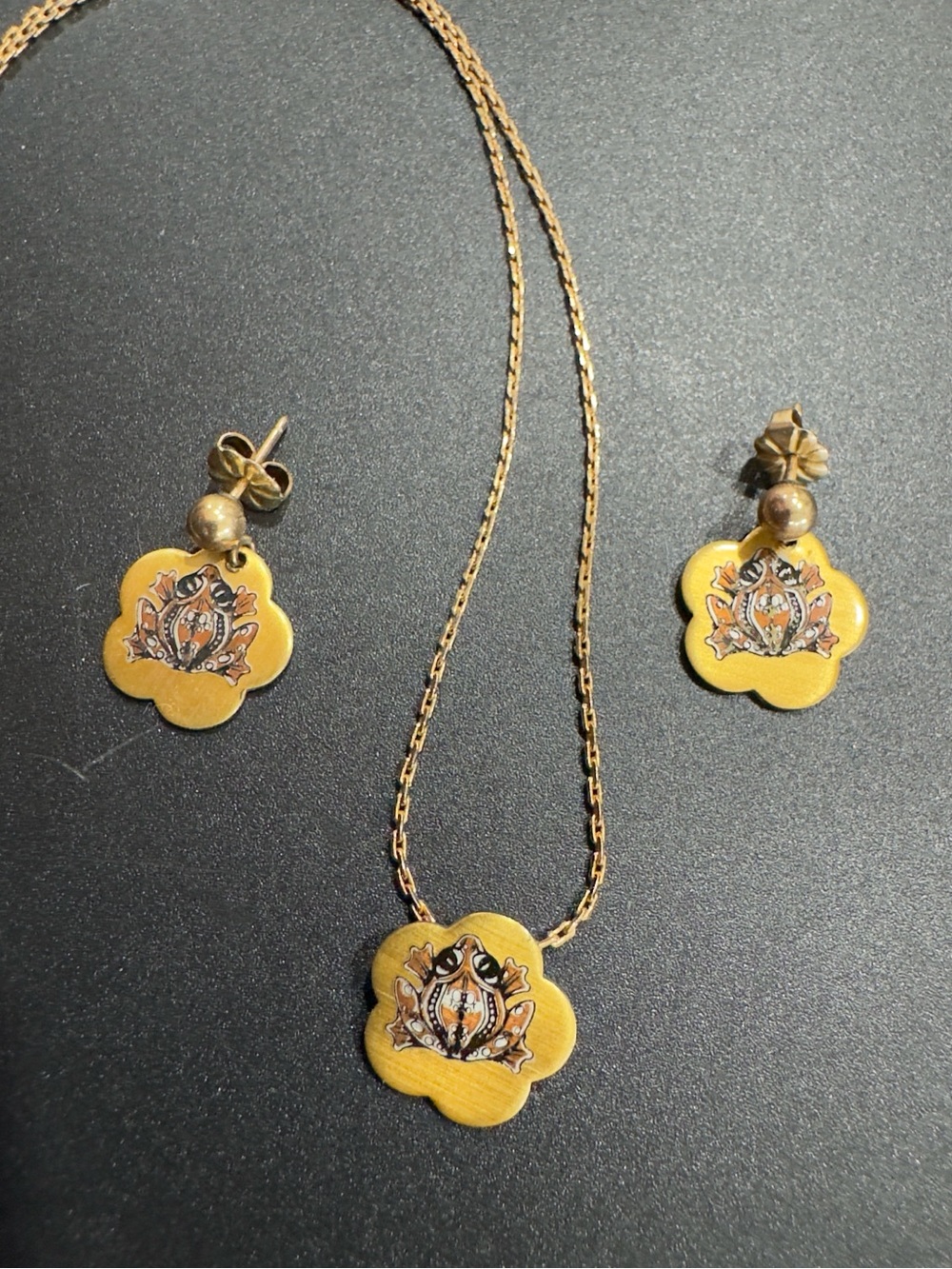 Reed & Barton Frog Damascene Necklace & 1/20 12K Gold Earrings